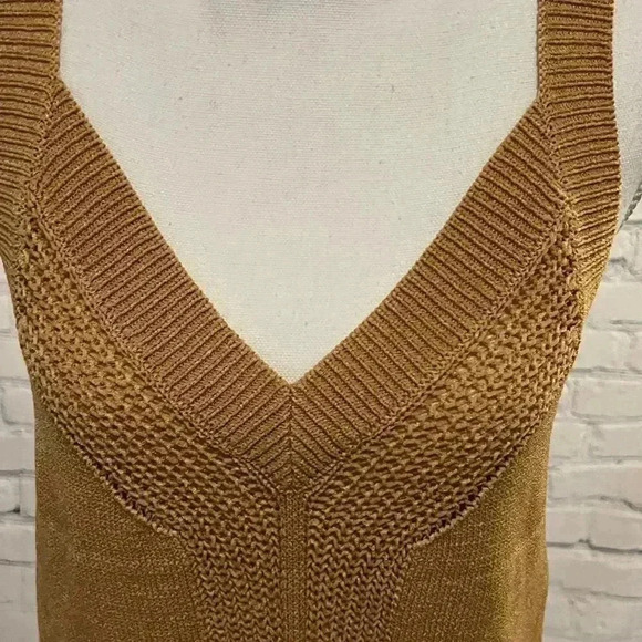 Minkpink Medium sweater tank mustard size small - Picture 2 of 6